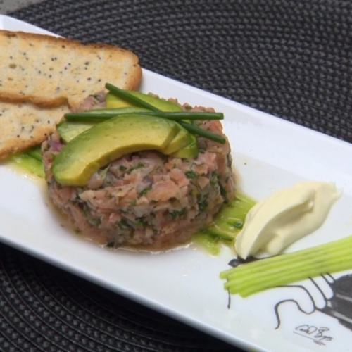 Salmon tartare